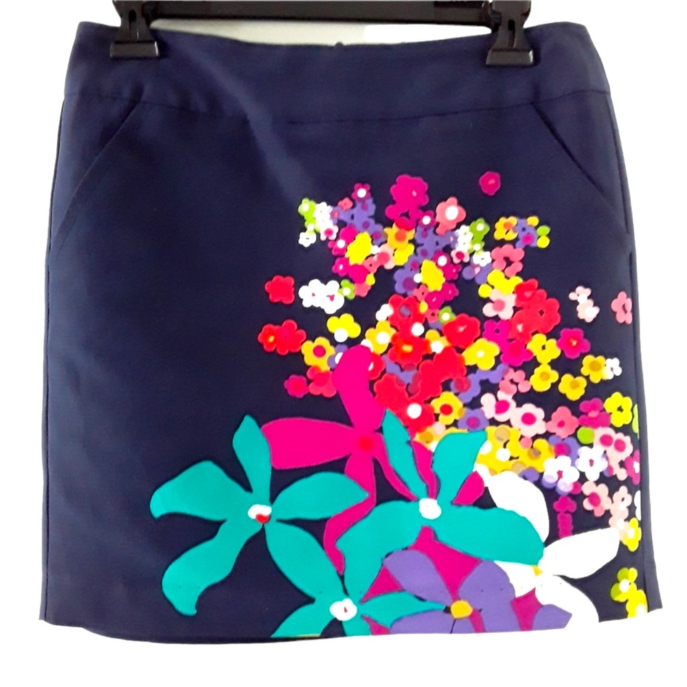 Trina Turk Blue Floral Lined Skirt with pockets womens size 2